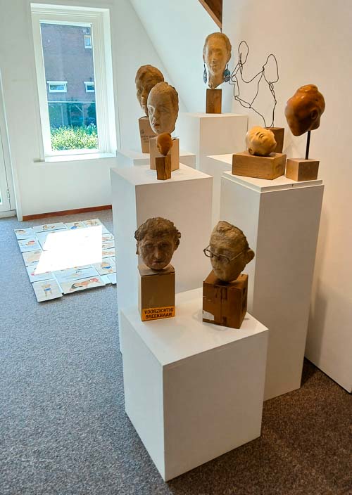 Impressie van expositie Madame Q en de anderen